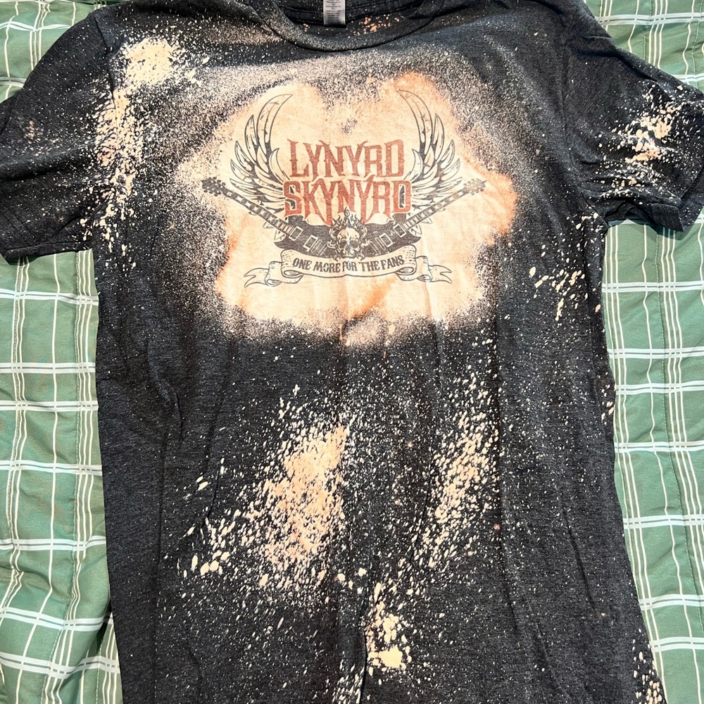 Lynyrd Skynyrd Graphic T-Shirt